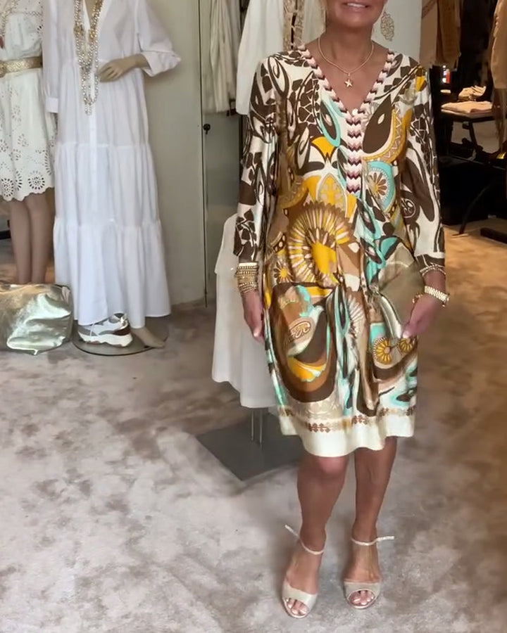 THEA™ – Relaxed Retro Print Shift Dress