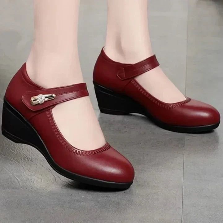 Catherine™ | Classic Supportive Heels
