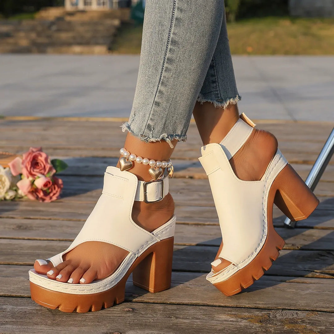 Harper™ Chunky Heel Buckle Sandal – Effortless Elegance, All-Day Confidence