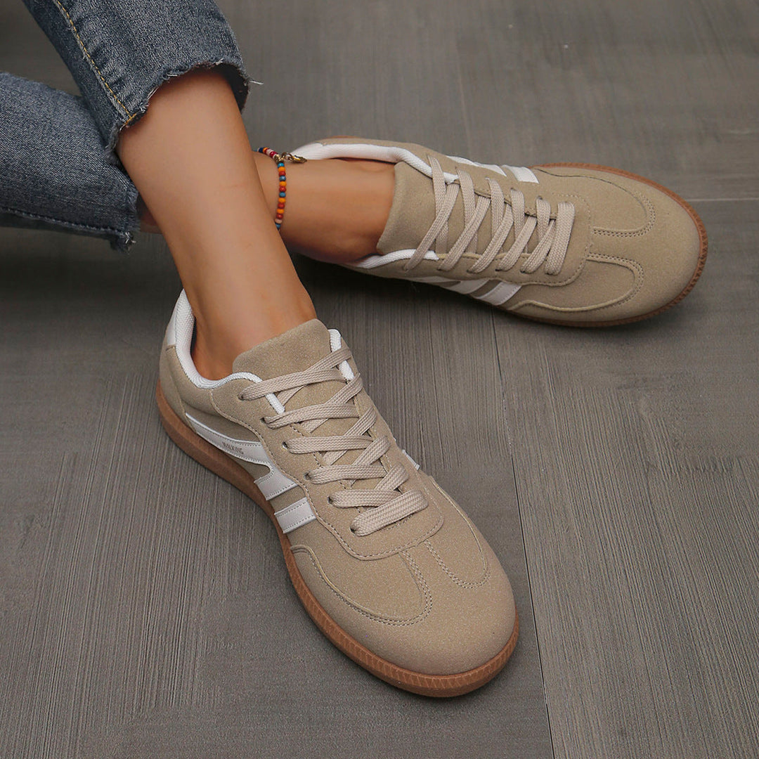 CÉLINA™ – Orthopaedic Comfort Trainers