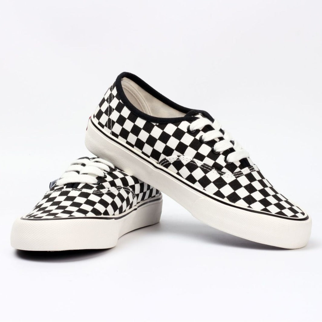 CLIONA™ - Classic Slip-On Checkered Unisex Footwear