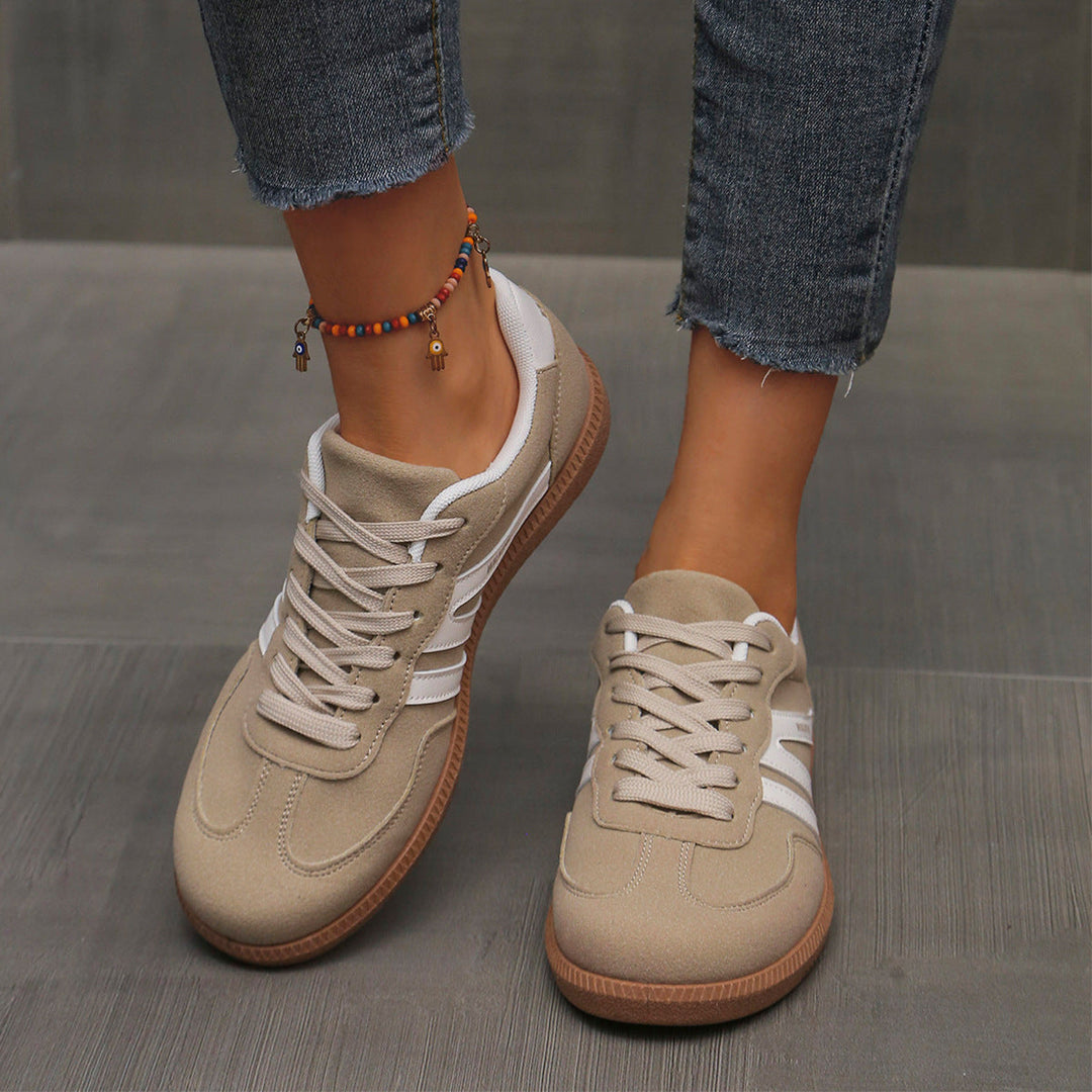 CÉLINA™ – Orthopaedic Comfort Trainers