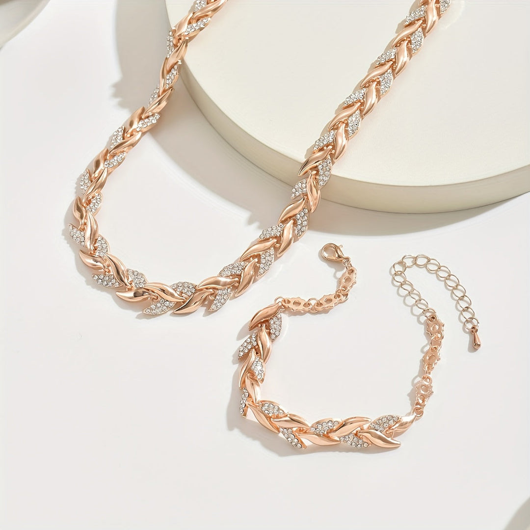 LISETTE™ – Handcrafted Leaf Chain Jewellery Set