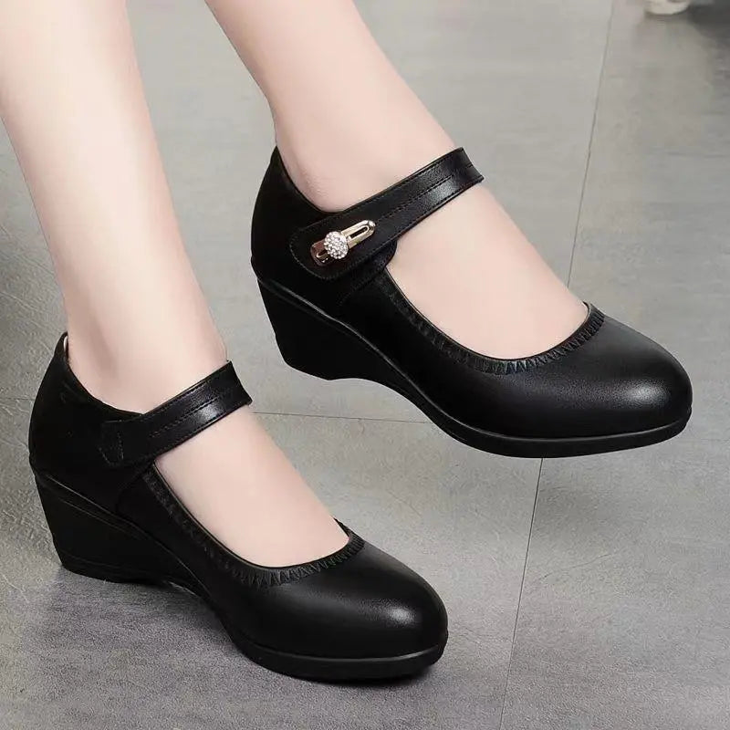 Catherine™ | Classic Supportive Heels