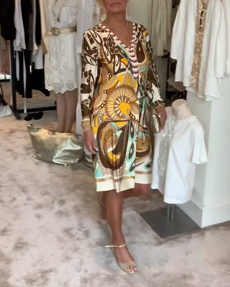 THEA™ – Relaxed Retro Print Shift Dress